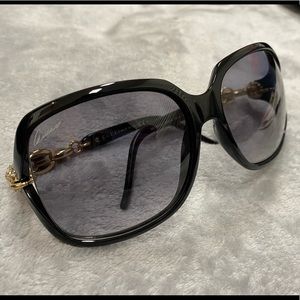 Gucci chainlink oversized sunglasses